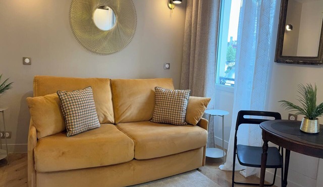 Apartment in Southern Paris/Metro/Parking