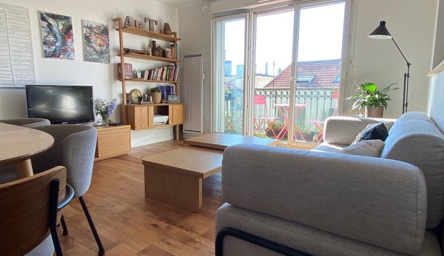 Apartment Listings - Near Paris, Bois de Vincennes, the banks of the Marne, and Disneyland