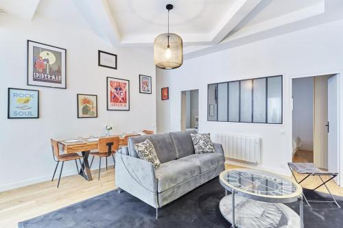 Apartment Loft Père Lachaise by Studio prestige