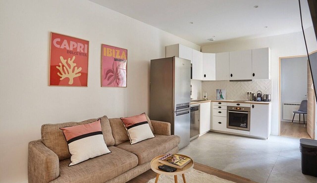 Apartment Paris Exposition Park center