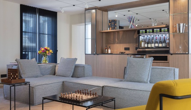 Appartement Exclusif et Luxueux à 300m des Champs Elysées!