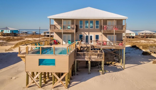 Bama Breeze - Gulf Beachfront, 6 Bedrooms, 6 Baths, Pool Table, Sleeps 20