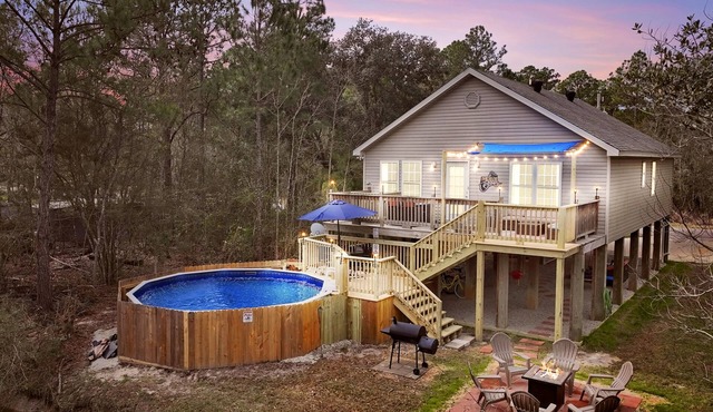 Bay St. Louis Pool, Hot Tub, Ping Pong, Fire Pit, and Grill Waterfront Home