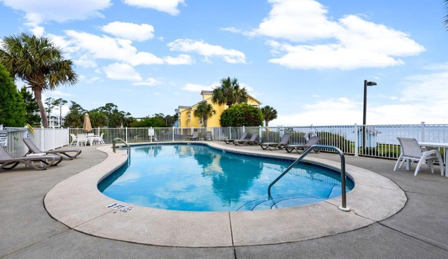 Bayfront Paradise-Steps to Sand Pool Kayaking