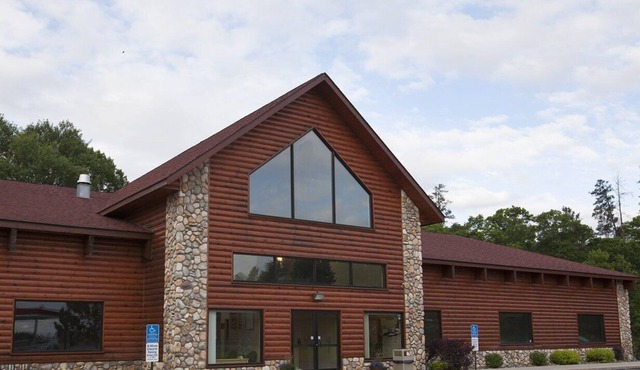 Beautiful 2 bedroom unit at resort, sleeps 8
