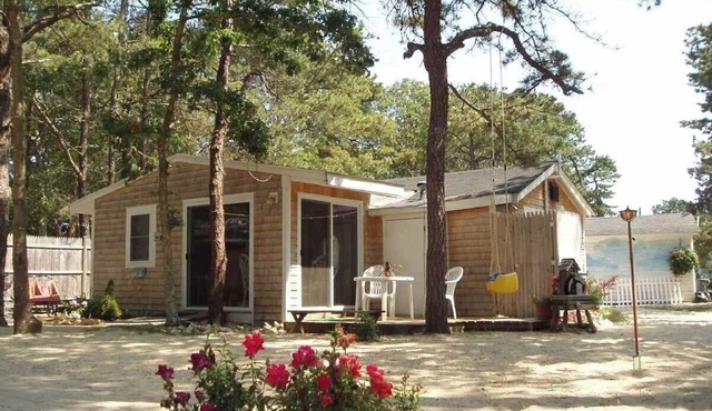 Beautiful Two Bedroom Cabin on Campground