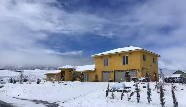 Between Vineyards and Forests: Your Refuge