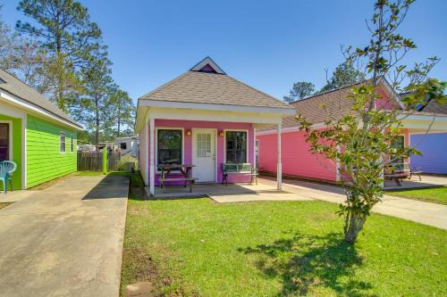 Biloxi Resort Cottage w/Pool & Lake Access!