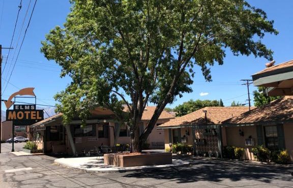 Bishop Elms Motel