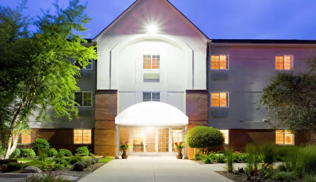 Blue Way Inn & Suites Extended Stay Bloomington Airport - Minneapolis