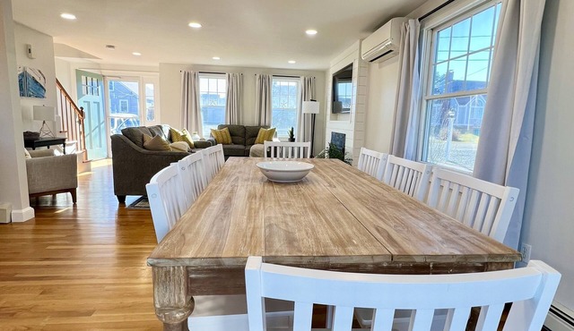 BOOKING for 2027! Walk to Town Neck Beach! LINENS-AC-New Amenities