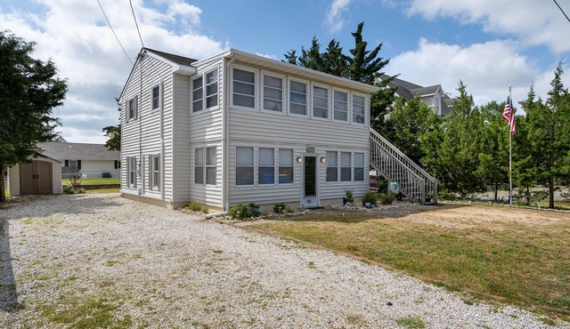 Broadkill Beach House- Dog Friendly! Sleeps 13