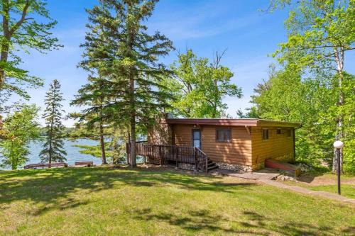 Cabin #5 3BR 2BA Timberlane Resort