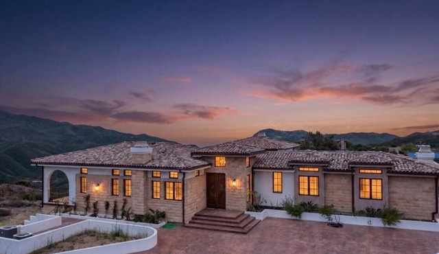 Canyon & Vine | Malibu Haven Ocean & Canyon Views