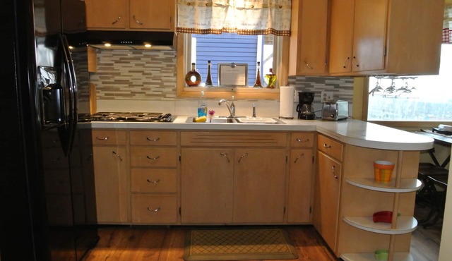 Cape Cod House In Two Rivers, Near The Beach And Lambeau Field