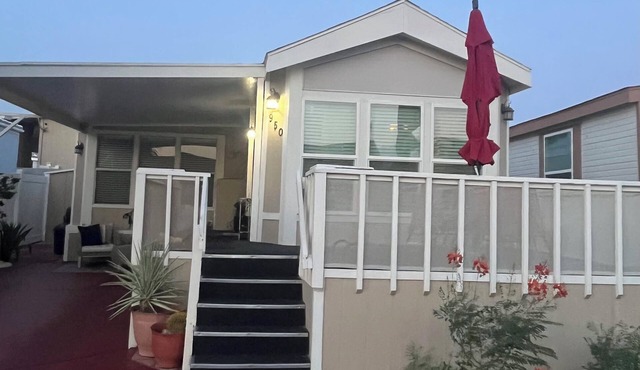 Charming Cottage Tiny Home in quiet Hot Springs Resort & Pickleball Paradise