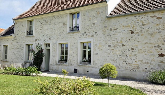 Charming cottage with enclosed garden - 2 guests