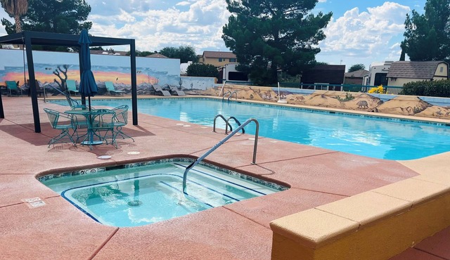 Cochise Resort Getaway! A place to relax & unwind, or explore Southwestern AZ.