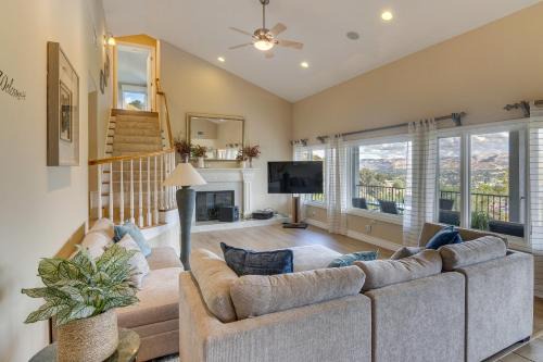 Combined Retreat w/Epic Views in Simi Valley!