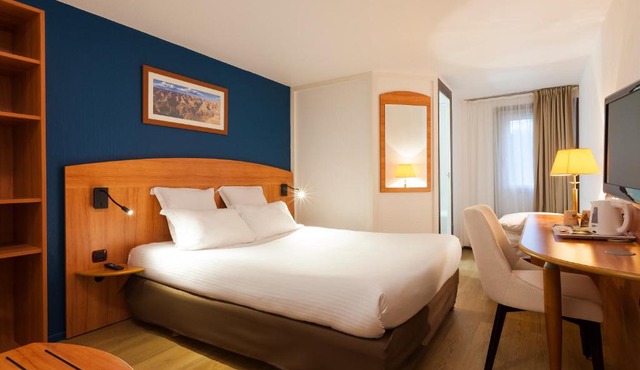 Comfort Hotel Evreux