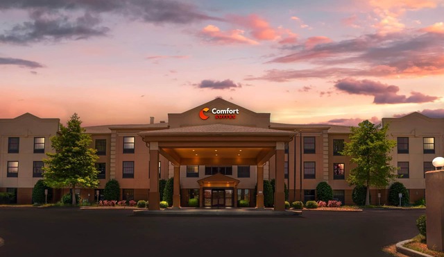 Comfort Suites Monroe