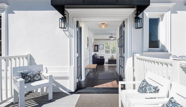 Coronado Crown Villa 2- Last Chance for July | Walk to Beaches, Dining & Everyth