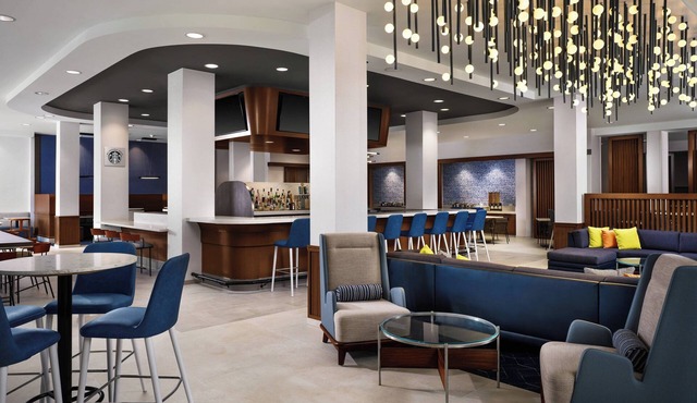 Courtyard by Marriott San Diego Mission Valley/Hotel Circle