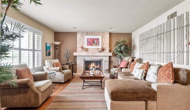 Cozy 3BR/2BA Beachside Escape in Huntington Beach - Your Perfect Getaway Awaits!