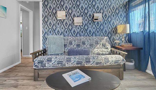 Cozy Beach View Loft, 42 Steps to the Sand + AC