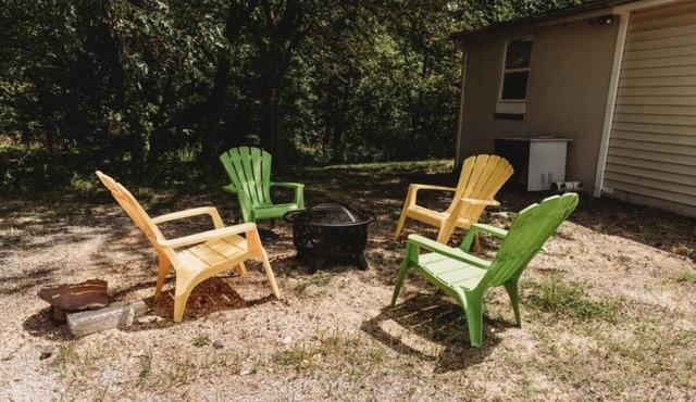 Cozy Retreat Near Fort Meade | Fire Pit