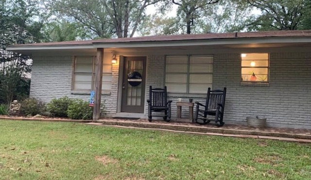 Dave’s Place