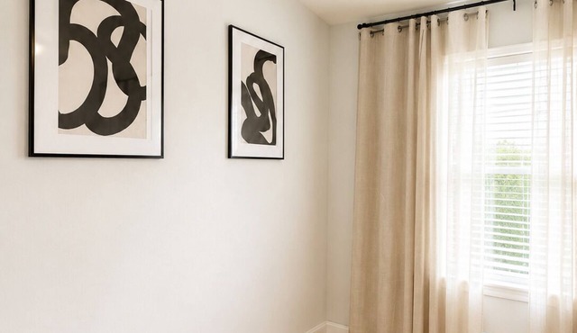 DC Group Stay Family Friendly Retreat near Capitol Hill