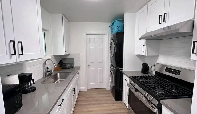 Designer holiday house/near Ontario Airport