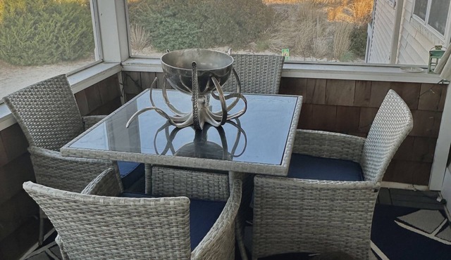 Direct Ocean Views from your bed & screened-in deck.Pet friendly! 2br 2bth