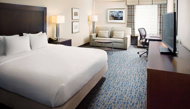 DoubleTree Hotel Baltimore - BWI Airport