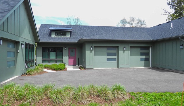 Dual Cottage Property: Walk to Dtwn Northfield!