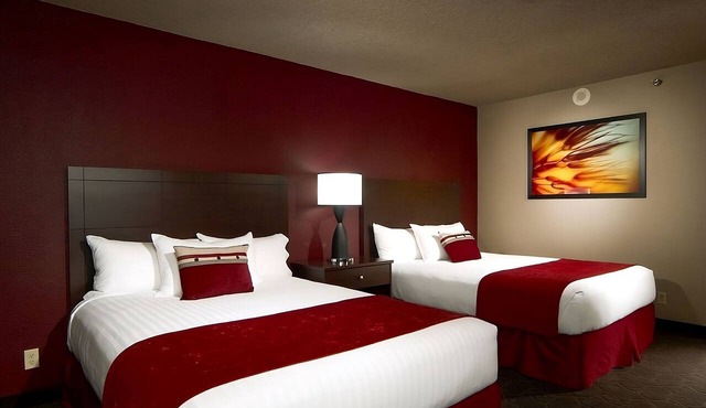 Edgewater Casino Resort, Sedona Queen Non Smoking, Free Onsite Parking