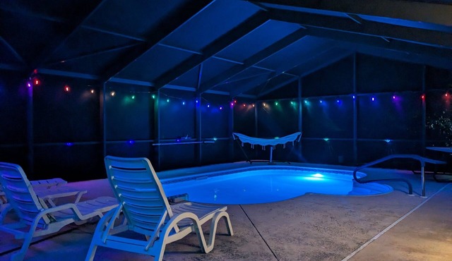 Family-friendly Retreat! Screened-in, Heated Pool a mile from the Gulf of Mexico