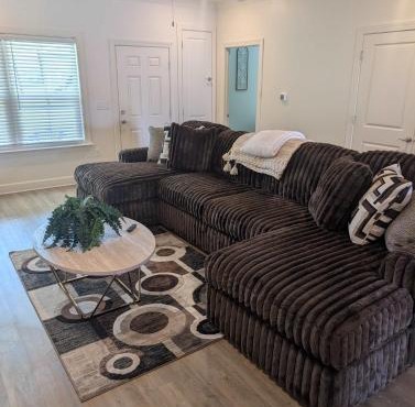 Family Friendly Townhouse in West Mobile
