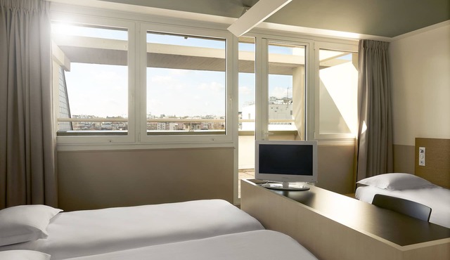 FIAP - Hostel