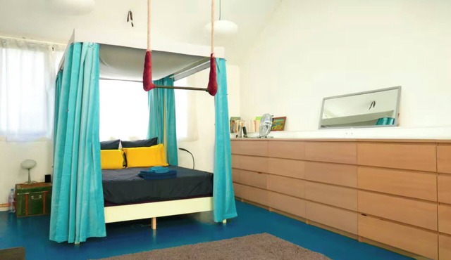 Garden House - Town house with small garden in Paris!