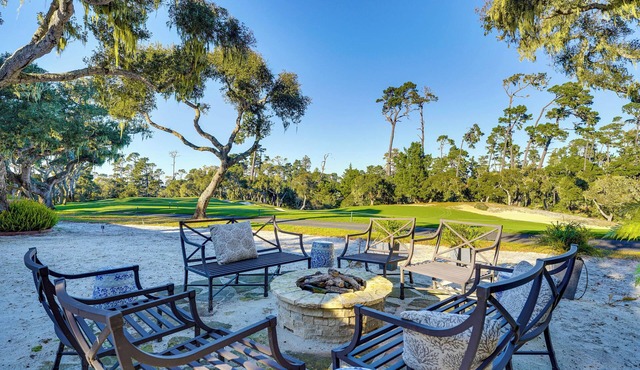 Golfer's Oasis: Luxe Pebble Beach Home on 5th Hole