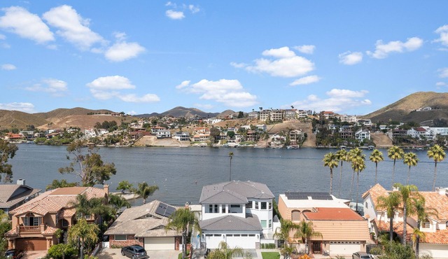 Gorgeous Canyon Lake California Waterfront with Pool, Spa, Firepit, and Dock