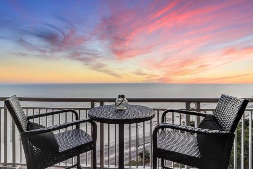 Gorgeous Oceanview 3BR Luxury Condo - Latitude
