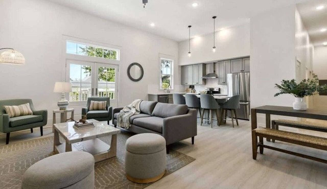 Gulf Coast Condos, Near Old Town