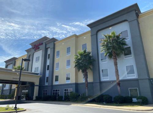 Hampton Inn by Hilton Leesville Fort Johnson