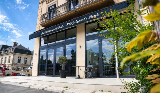 HDG Hôtel Gare de L'Isle Adam Appart's Hotel