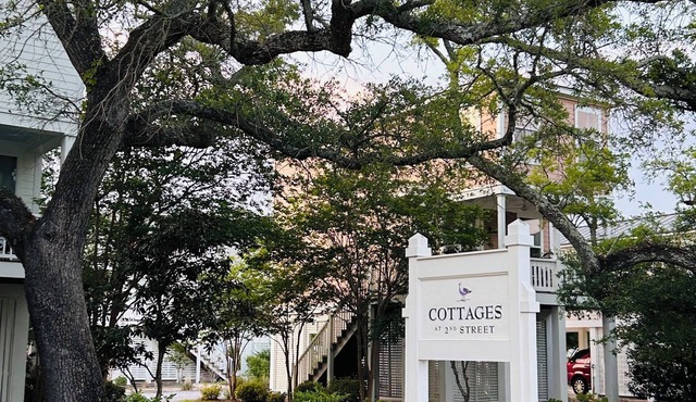 Hidden Gem- Cozy Cottage on the MS Gulf Coast