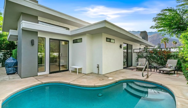 Hidden Paradise w/Two Private Suites TOT# 038530