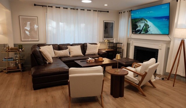 Hidden Zen 3-bedroom house in tranquil Los Angeles with AC for relaxing stays